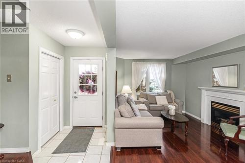 10 Richview Drive, Hamilton, ON 
