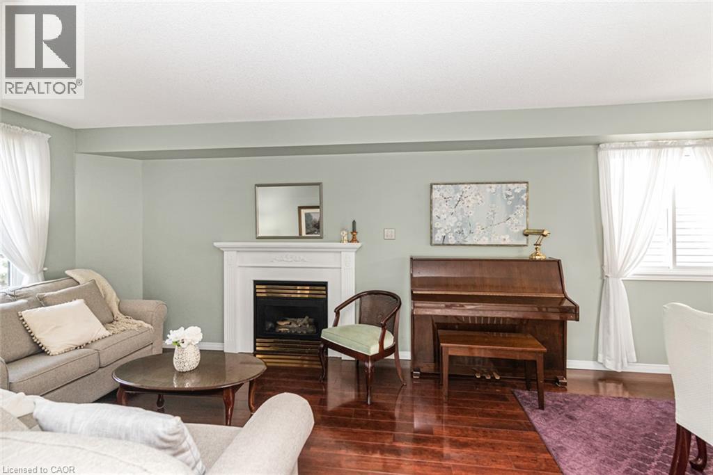 10 Richview Drive, Hamilton, ON