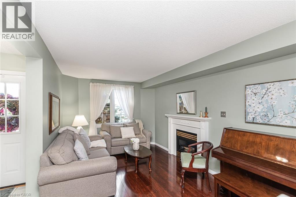 10 Richview Drive, Hamilton, ON