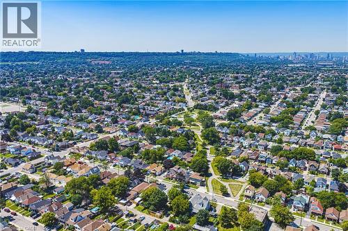 255 Weir Street N, Hamilton, ON 