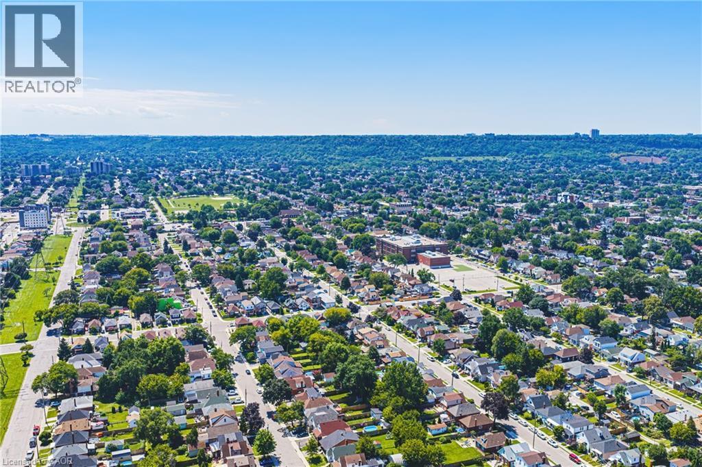 255 Weir Street N, Hamilton, ON