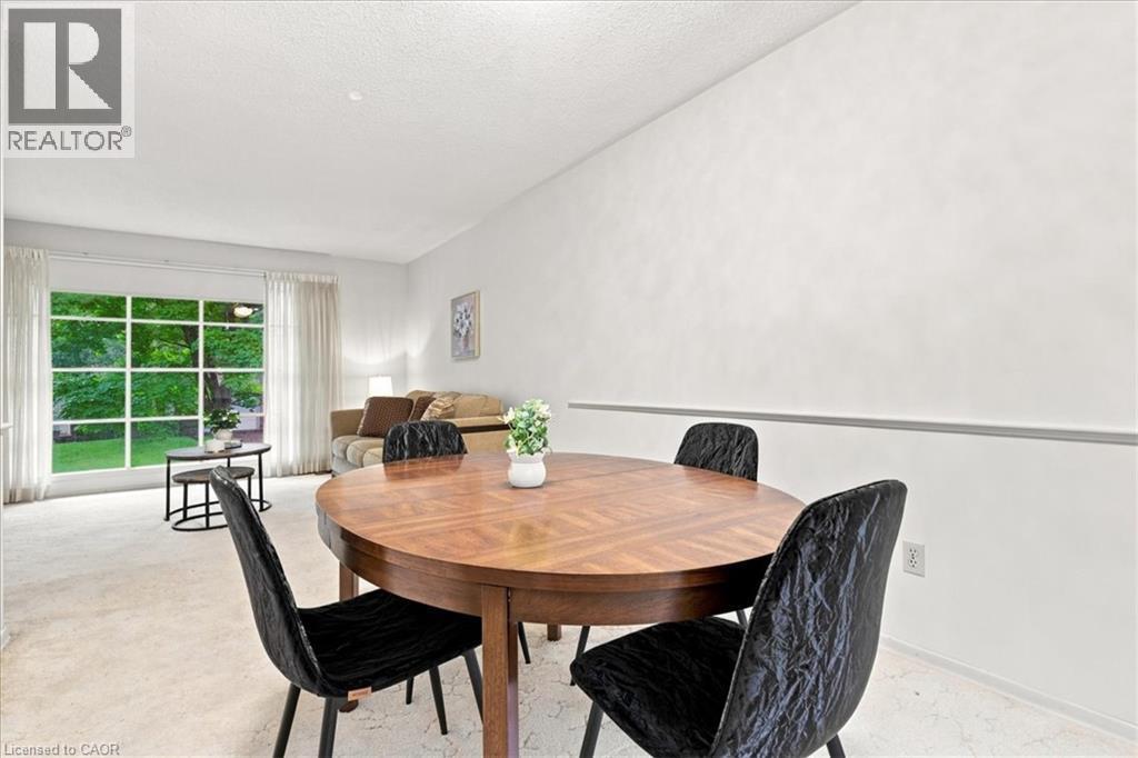 395 Mossom Place, Waterloo, ON