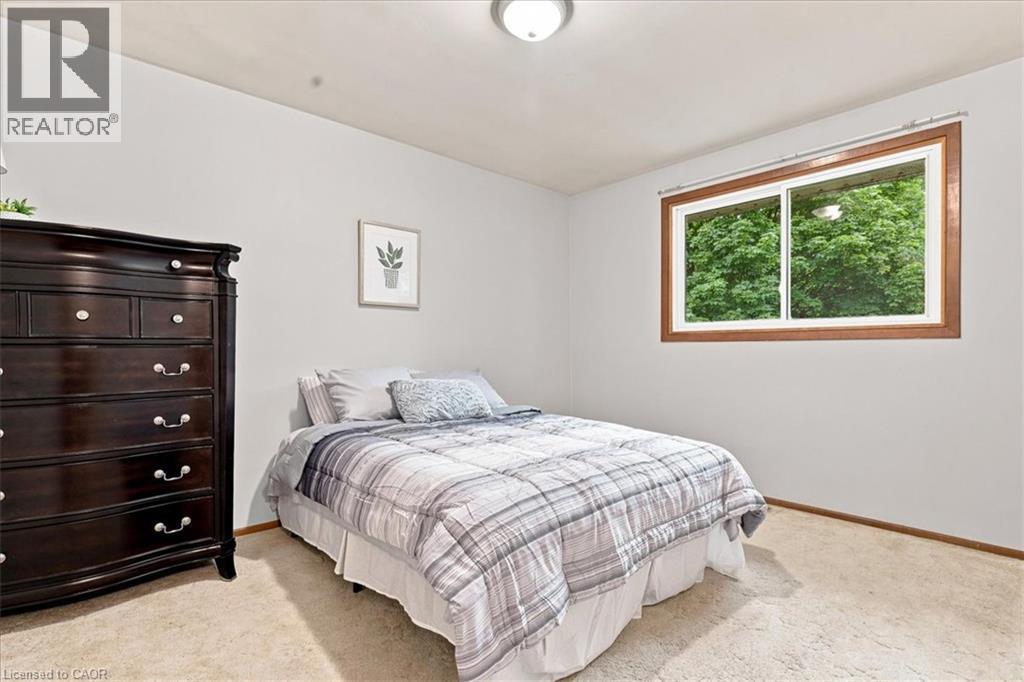 395 Mossom Place, Waterloo, ON