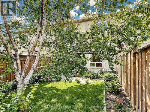 229 Dicenzo Drive, Hamilton, ON 