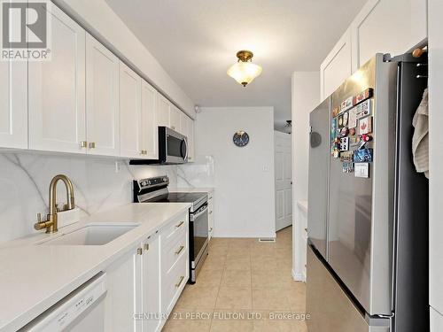 229 Dicenzo Drive, Hamilton, ON 