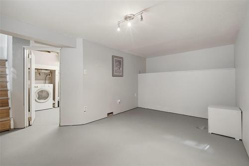 292 Royal Avenue, Winnipeg, MB 