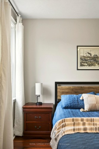 38 East 17Th Street, Hamilton, ON 
