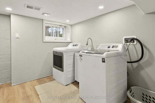 38 East 17Th Street, Hamilton, ON 