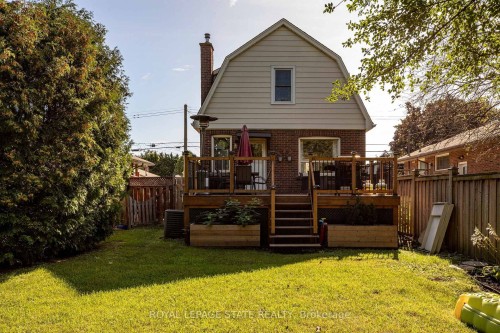 38 East 17Th Street, Hamilton, ON 