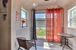 Mud Room - 