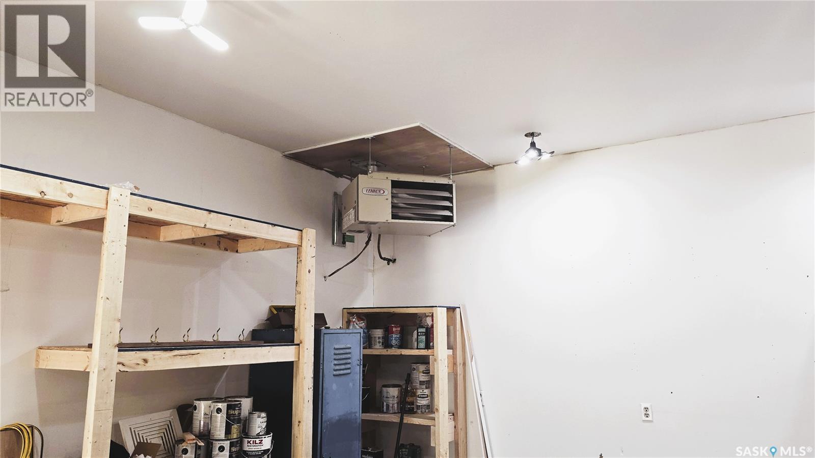 142 Blake Place, Saskatoon, SK - Indoor