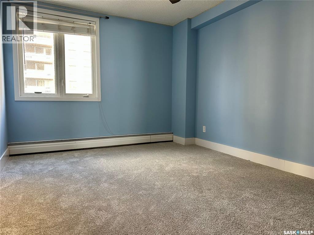 902 320 5Th Avenue N, Saskatoon, SK - Indoor Photo Showing Other Room