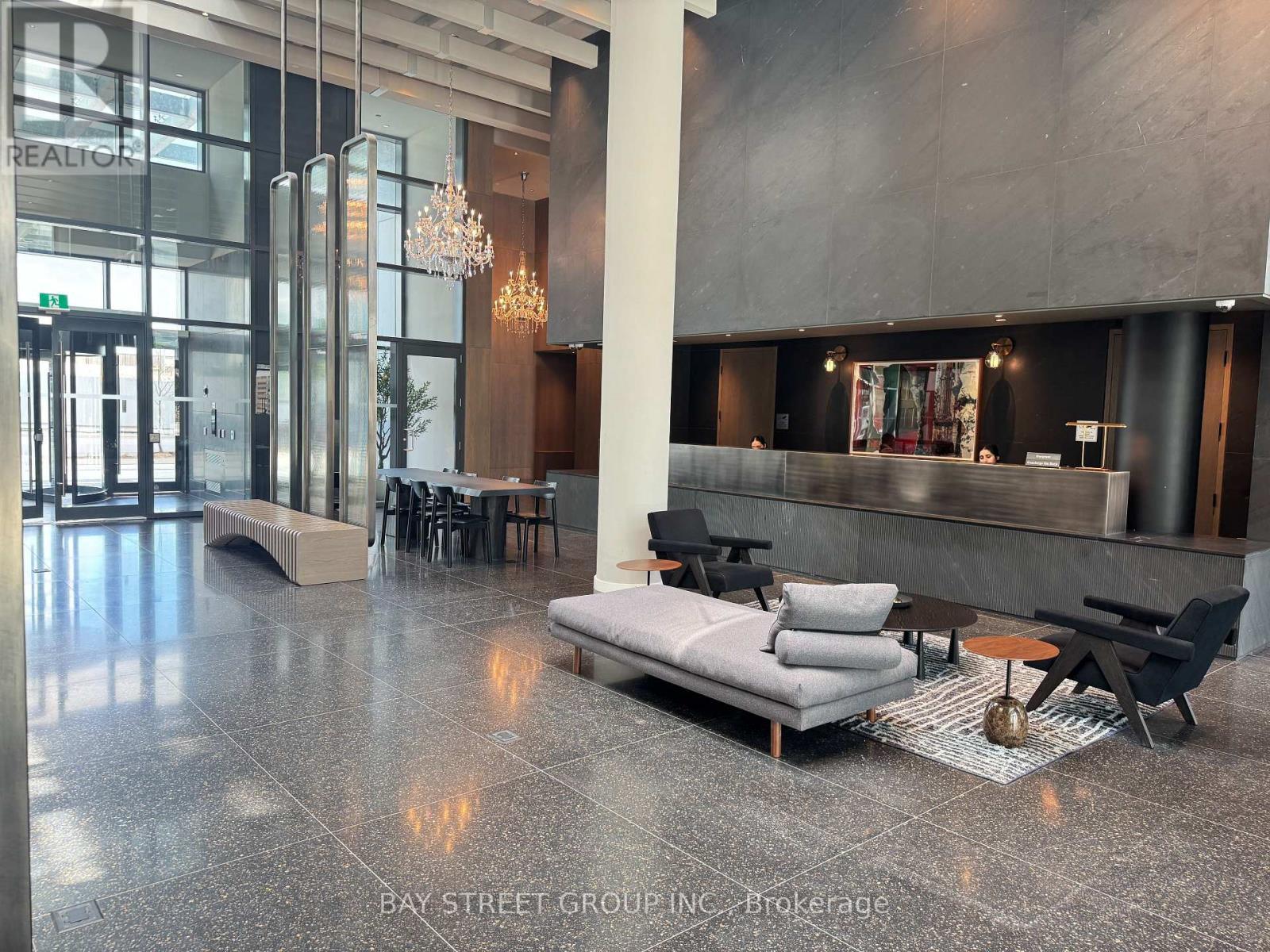 5510 - 8 Interchange Way, Vaughan, ON - Indoor Photo Showing Other Room