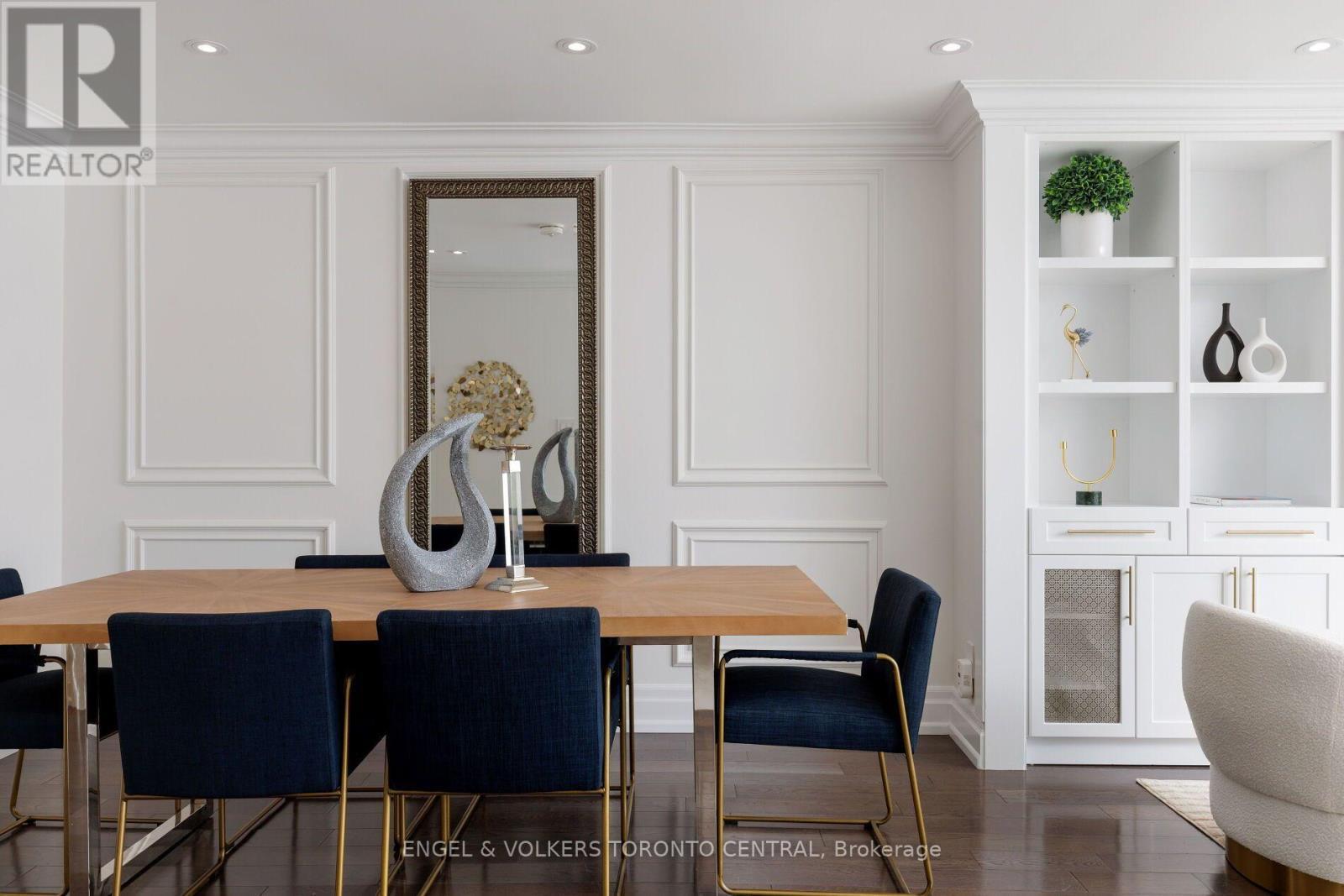 769 Annamore Road, Mississauga, ON - Indoor Photo Showing Dining Room