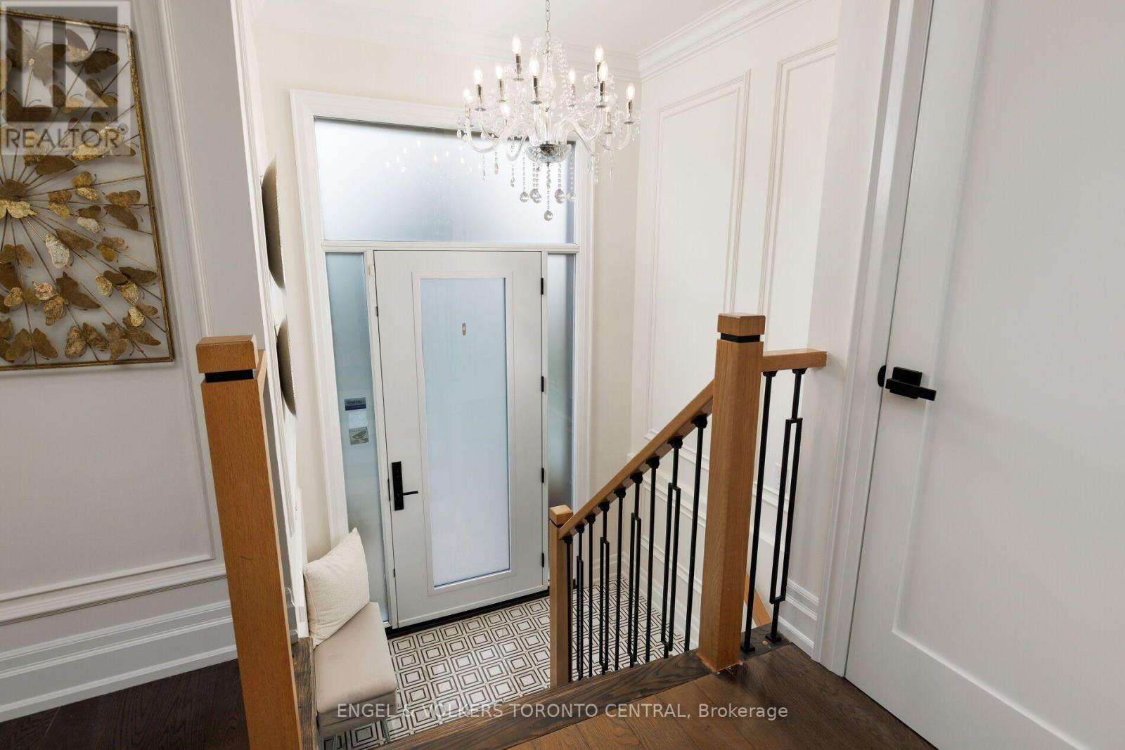 769 Annamore Road, Mississauga, ON - Indoor Photo Showing Other Room