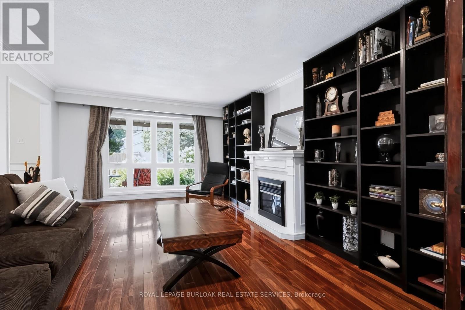 4248 Dunvegan Road, Burlington, ON - Indoor With Fireplace