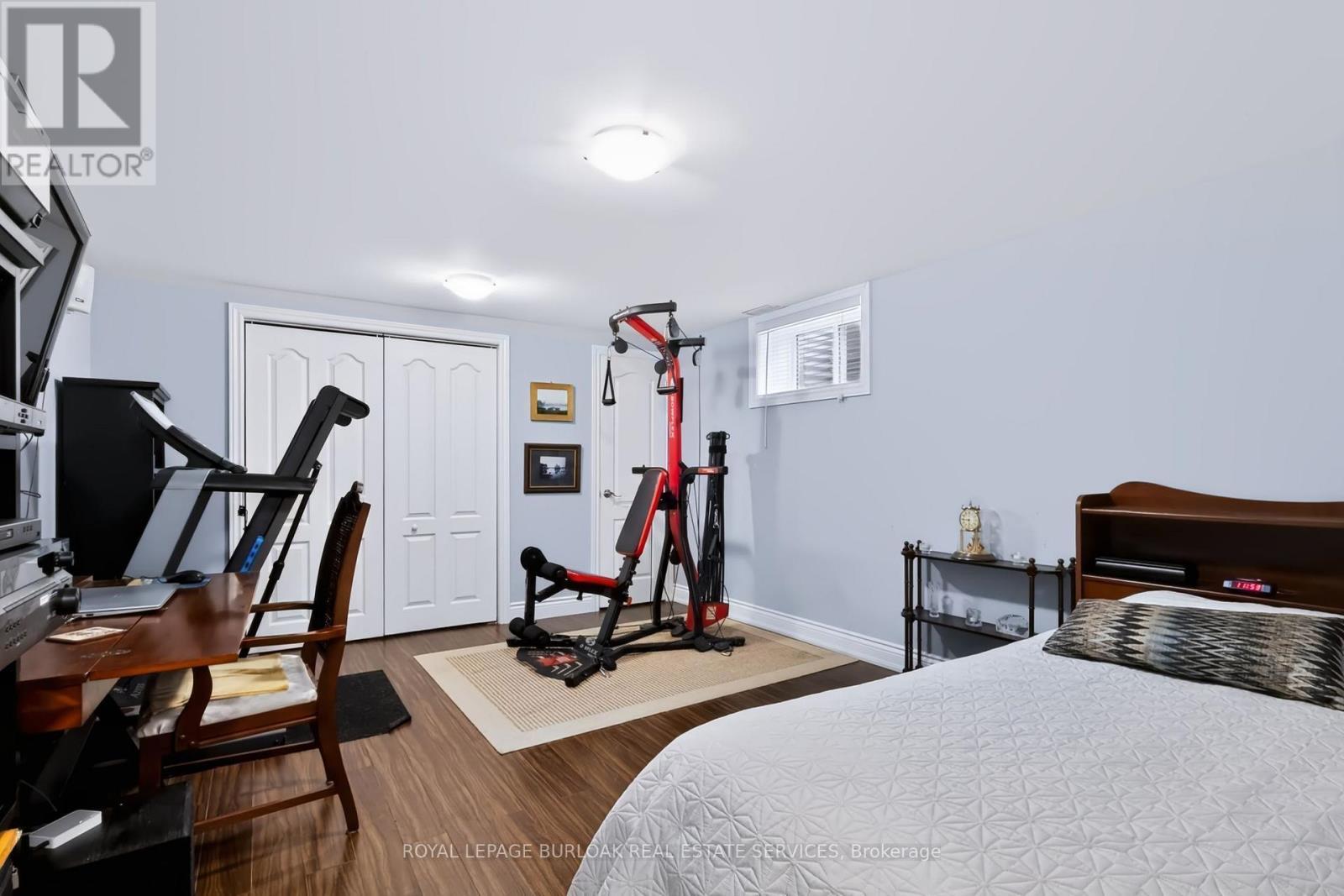 4248 Dunvegan Road, Burlington, ON - Indoor