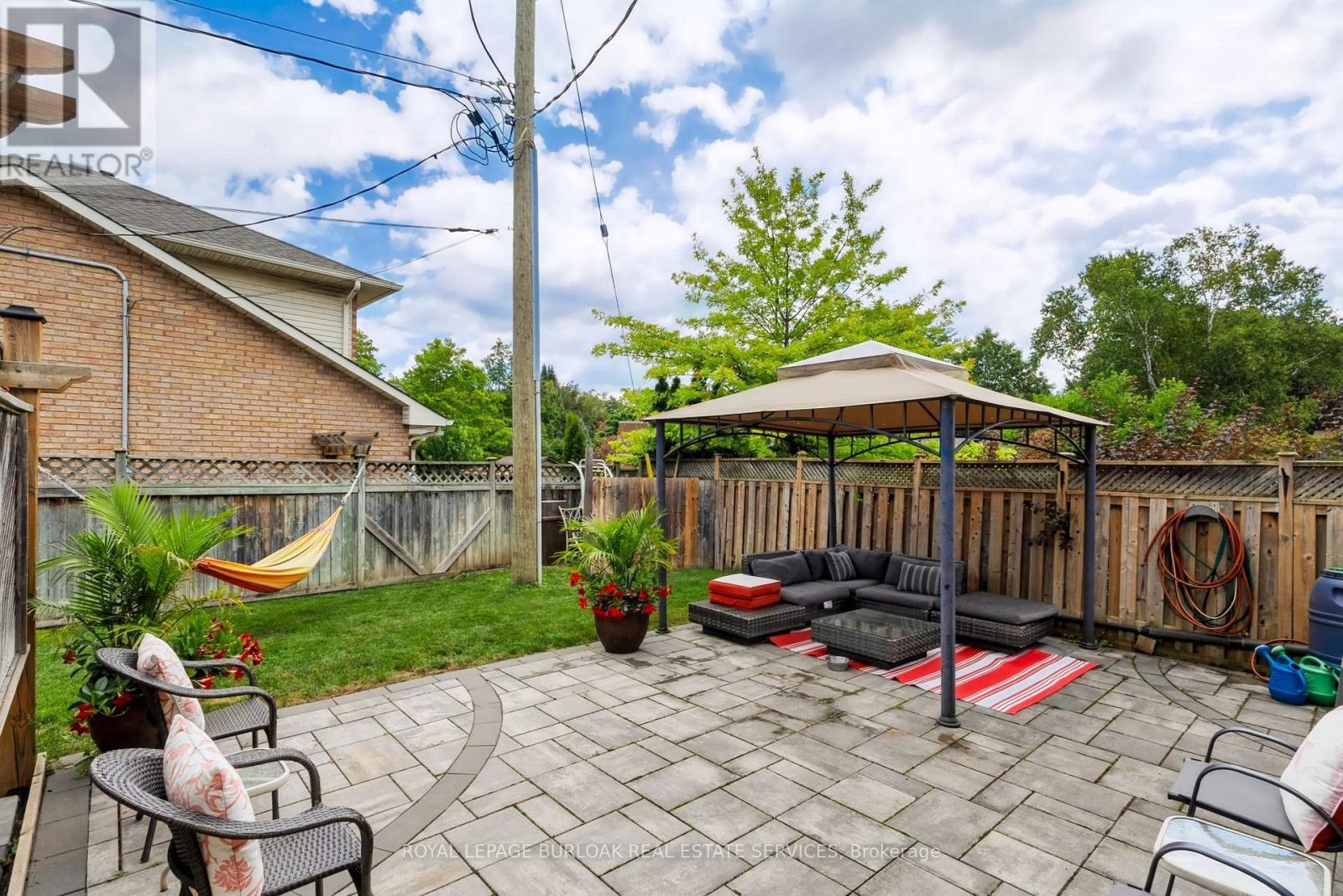 4248 Dunvegan Road, Burlington, ON - Outdoor