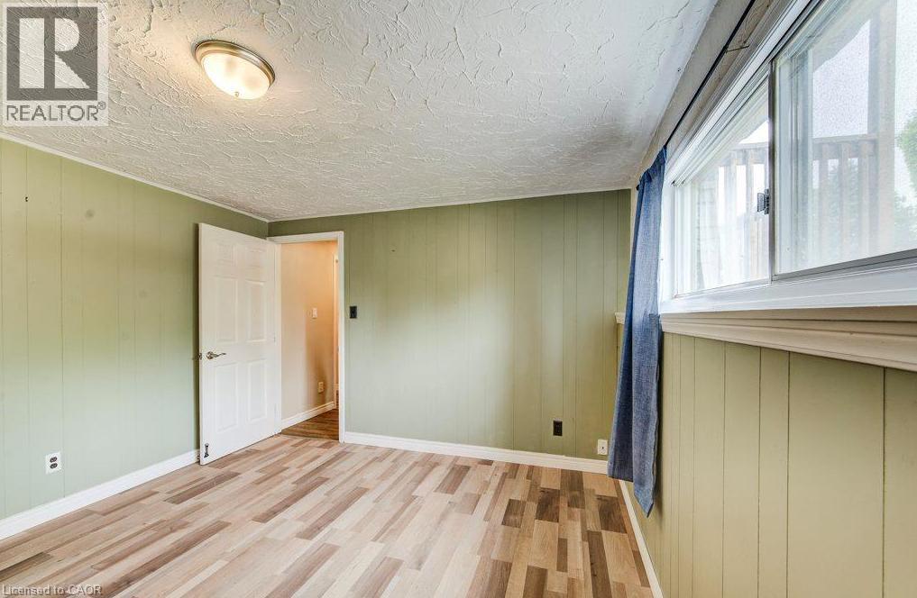 109 White Oak Place, Waterloo, ON - Indoor Photo Showing Other Room