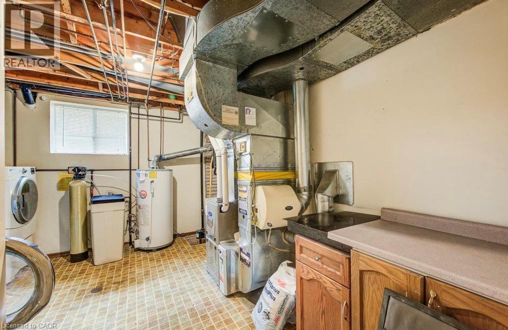 109 White Oak Place, Waterloo, ON - Indoor Photo Showing Basement