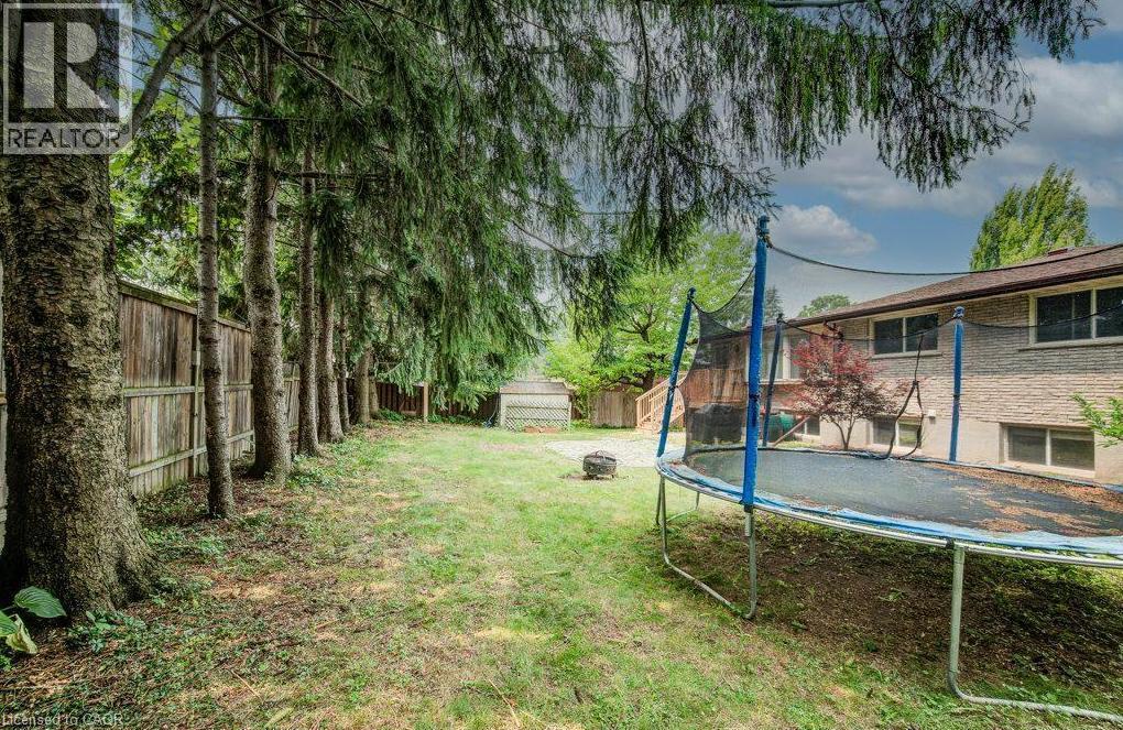 109 White Oak Place, Waterloo, ON - Outdoor