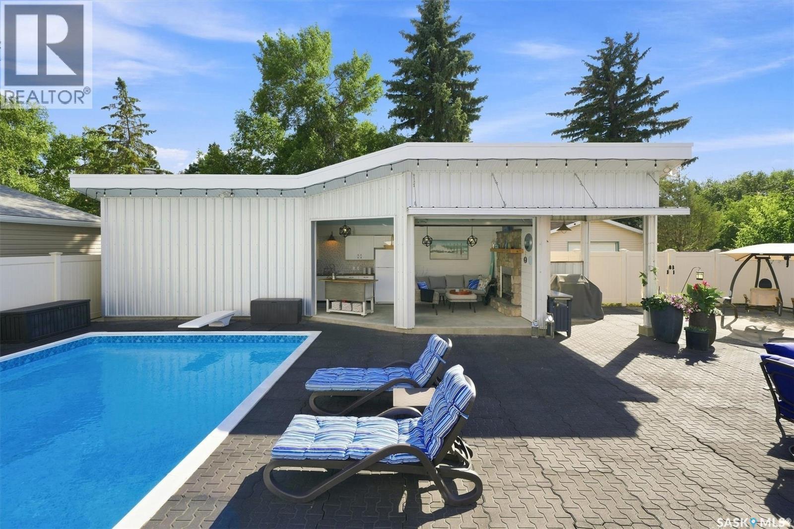 273 Carleton Drive, Saskatoon, SK - Outdoor With In Ground Pool