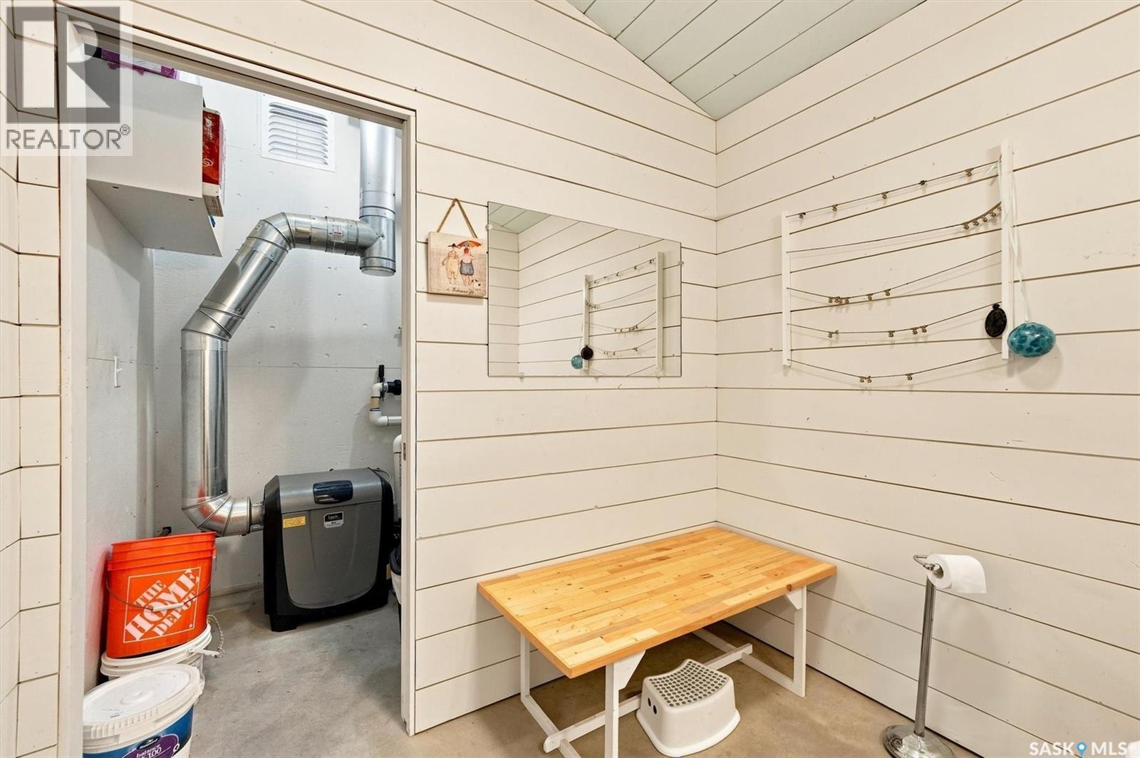 273 Carleton Drive, Saskatoon, SK - Indoor