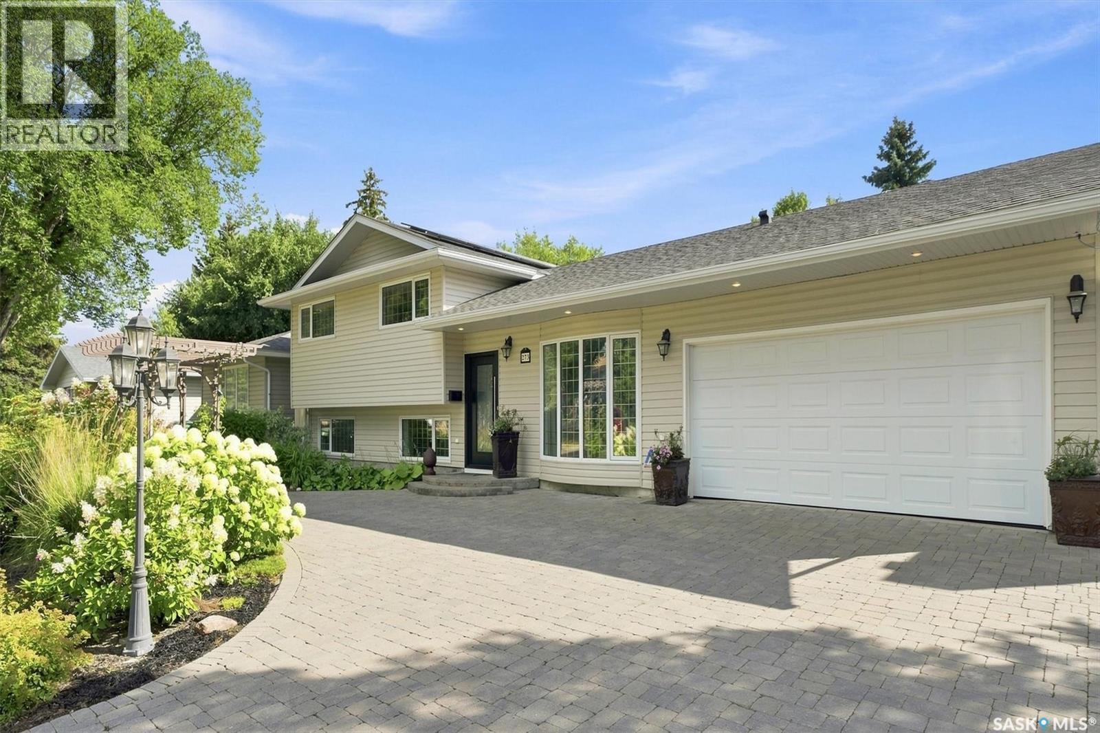 273 Carleton Drive, Saskatoon, SK - Outdoor