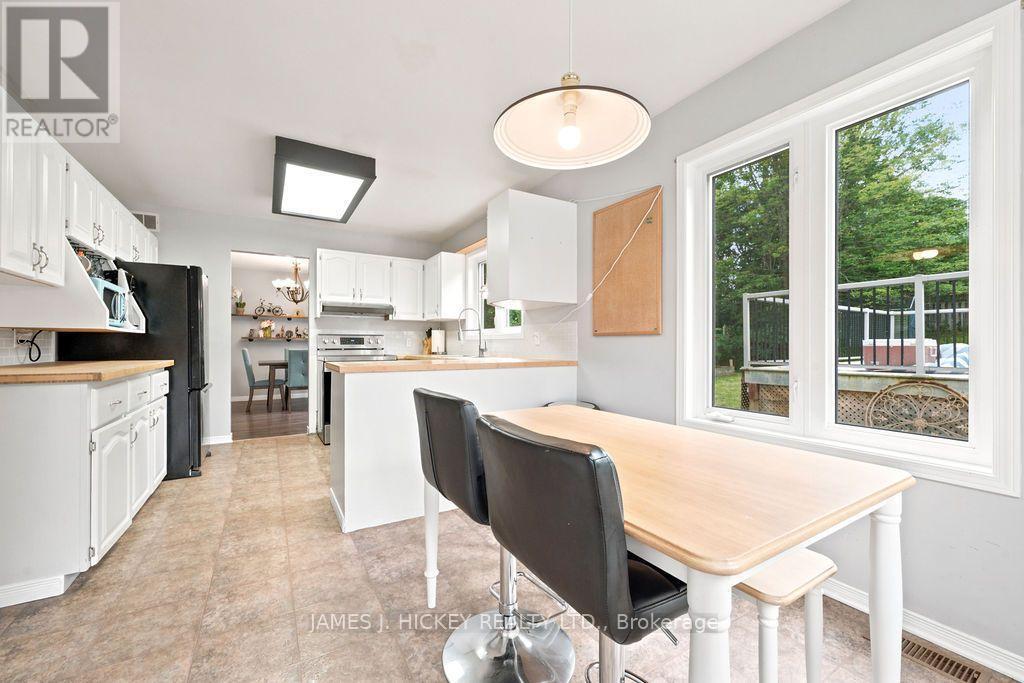 4 Banting Drive, Deep River, ON - Indoor