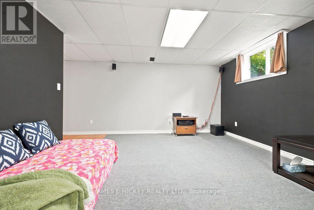 4 Banting Drive, Deep River, ON - Indoor