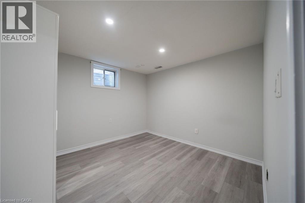 151 Baldwin Drive, Cambridge, ON - Indoor