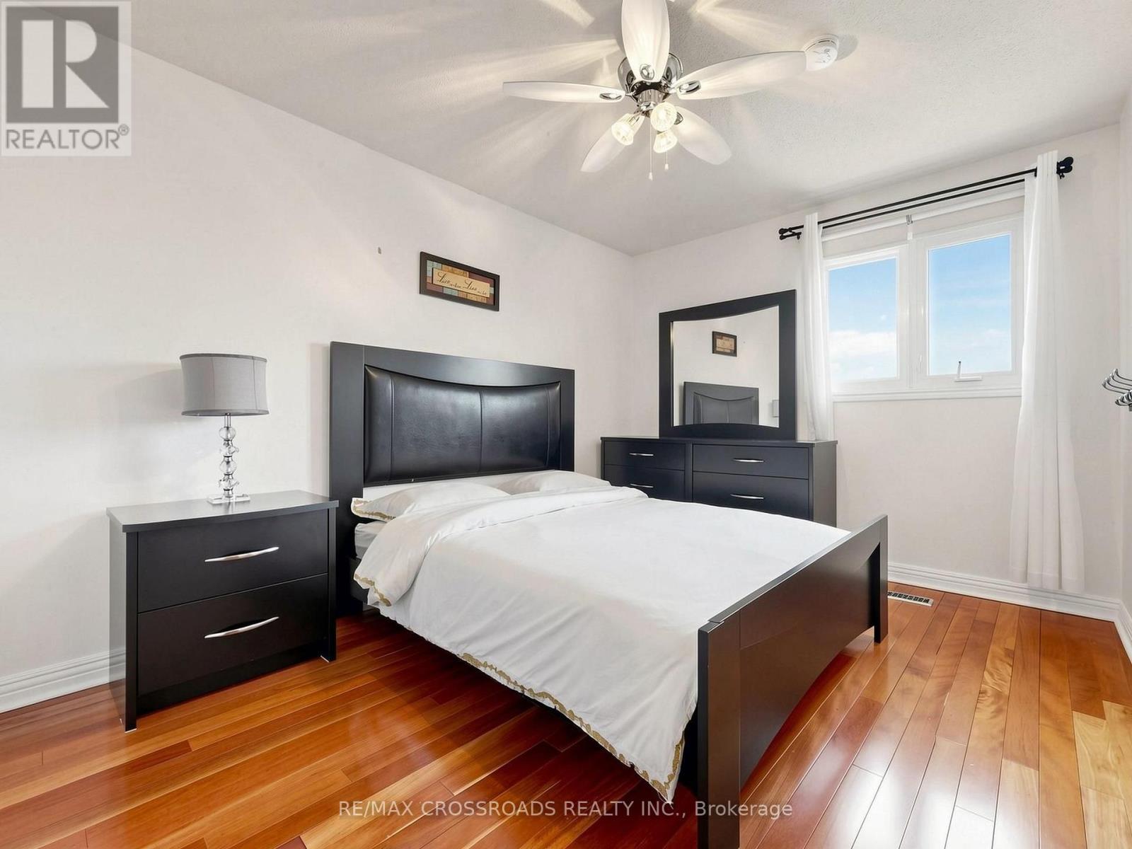 108 Anthony Lane, Vaughan, ON - Indoor Photo Showing Bedroom