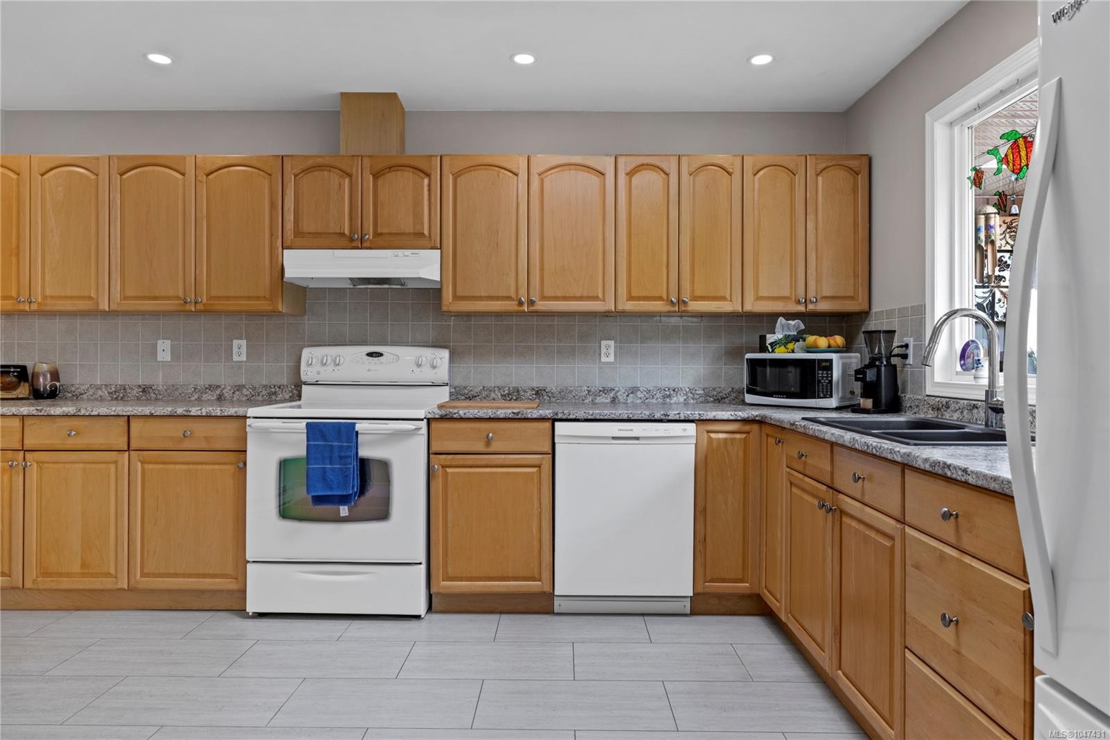 1253 Ormonde Rd, French Creek, BC