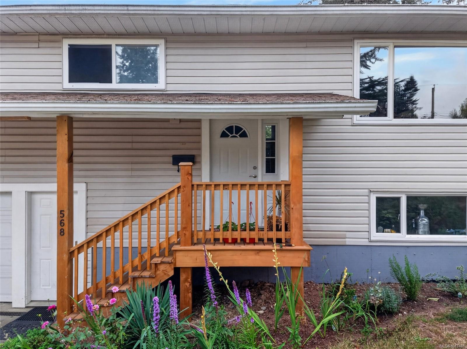 568 Salish St, Comox, BC