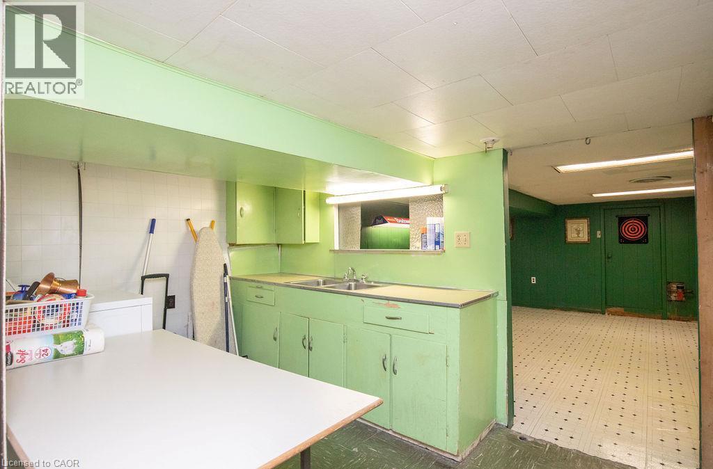 66 Sherman Avenue N, Hamilton, ON - Indoor