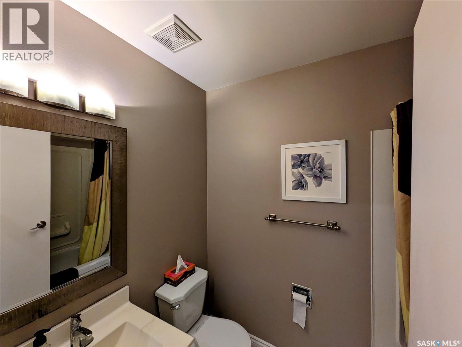 7307 Dalgliesh Drive, Regina, SK - Indoor Photo Showing Bathroom