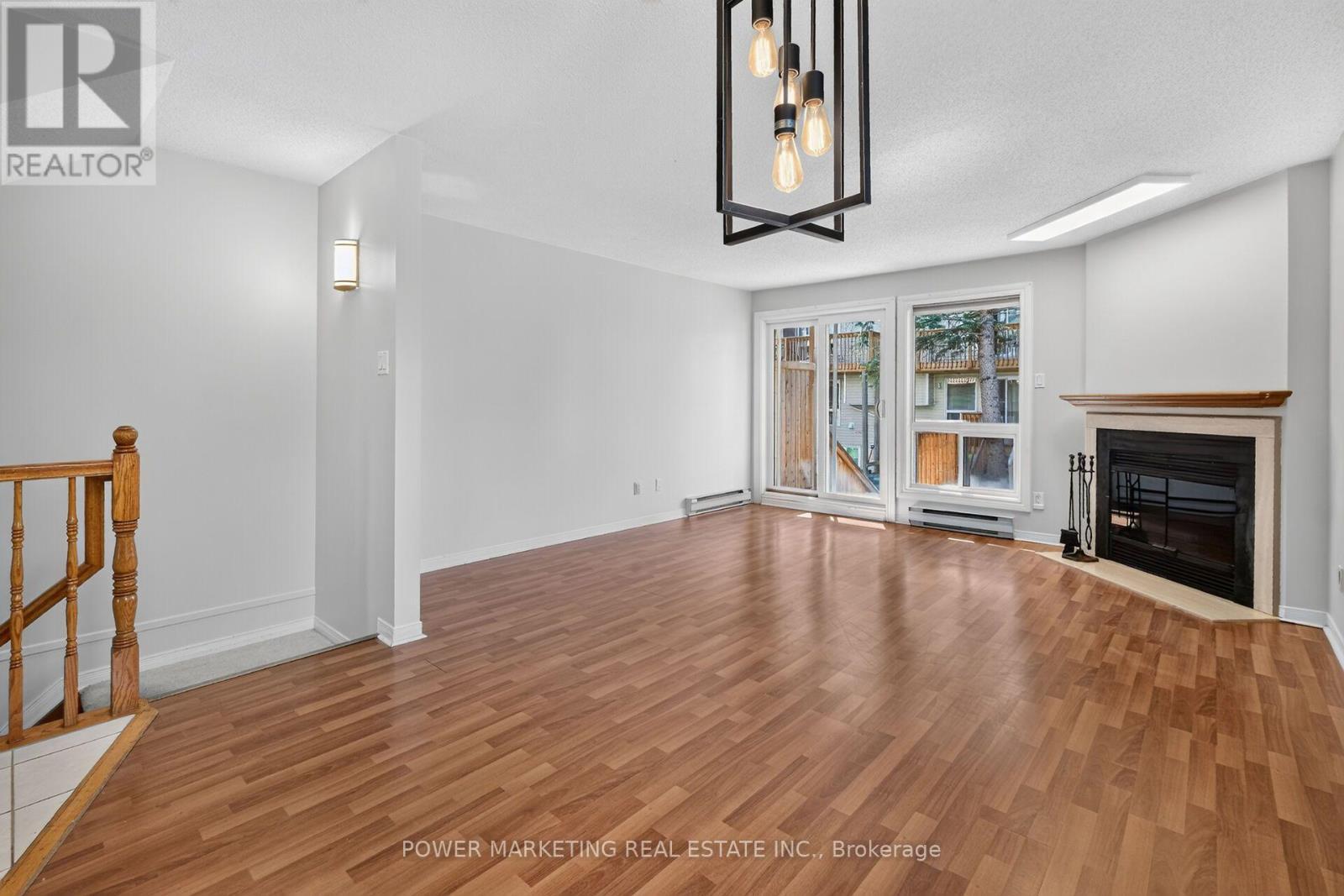 442 Briston Private, Ottawa, ON - Indoor With Fireplace