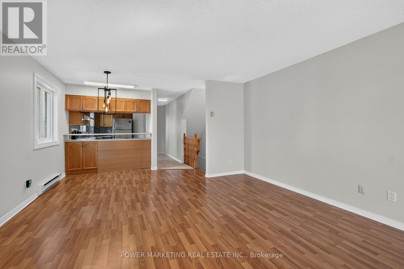 442 Briston Private, Ottawa, ON - Indoor Photo Showing Kitchen