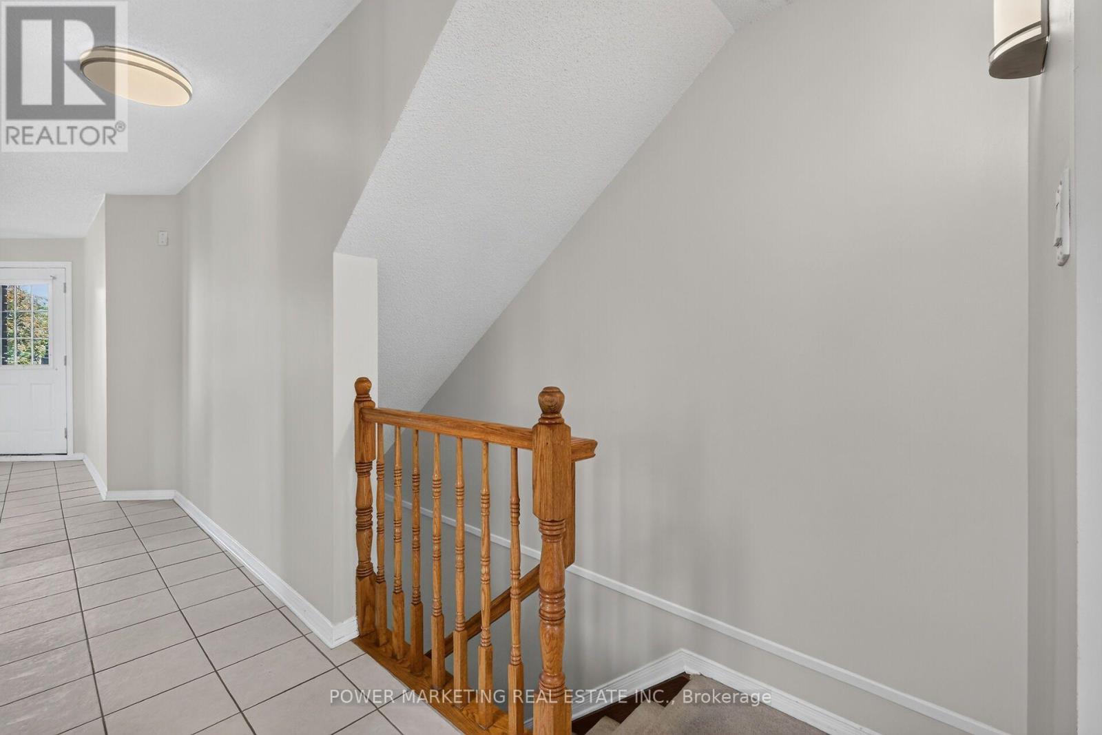 442 Briston Private, Ottawa, ON - Indoor Photo Showing Other Room