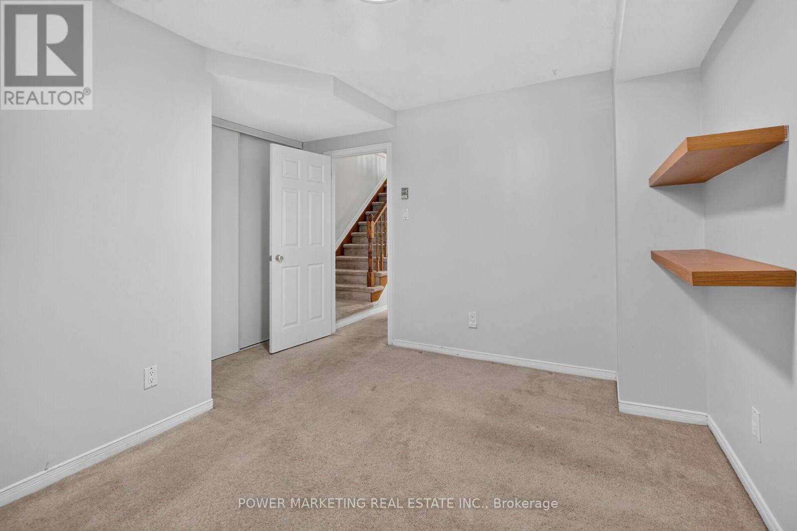 442 Briston Private, Ottawa, ON - Indoor Photo Showing Other Room