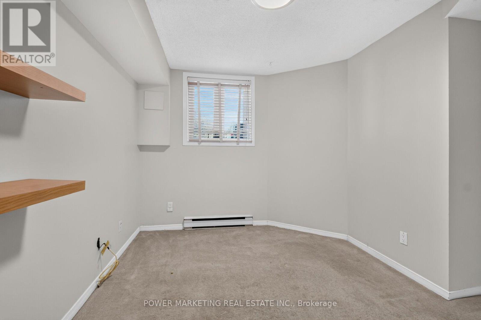 442 Briston Private, Ottawa, ON - Indoor Photo Showing Other Room