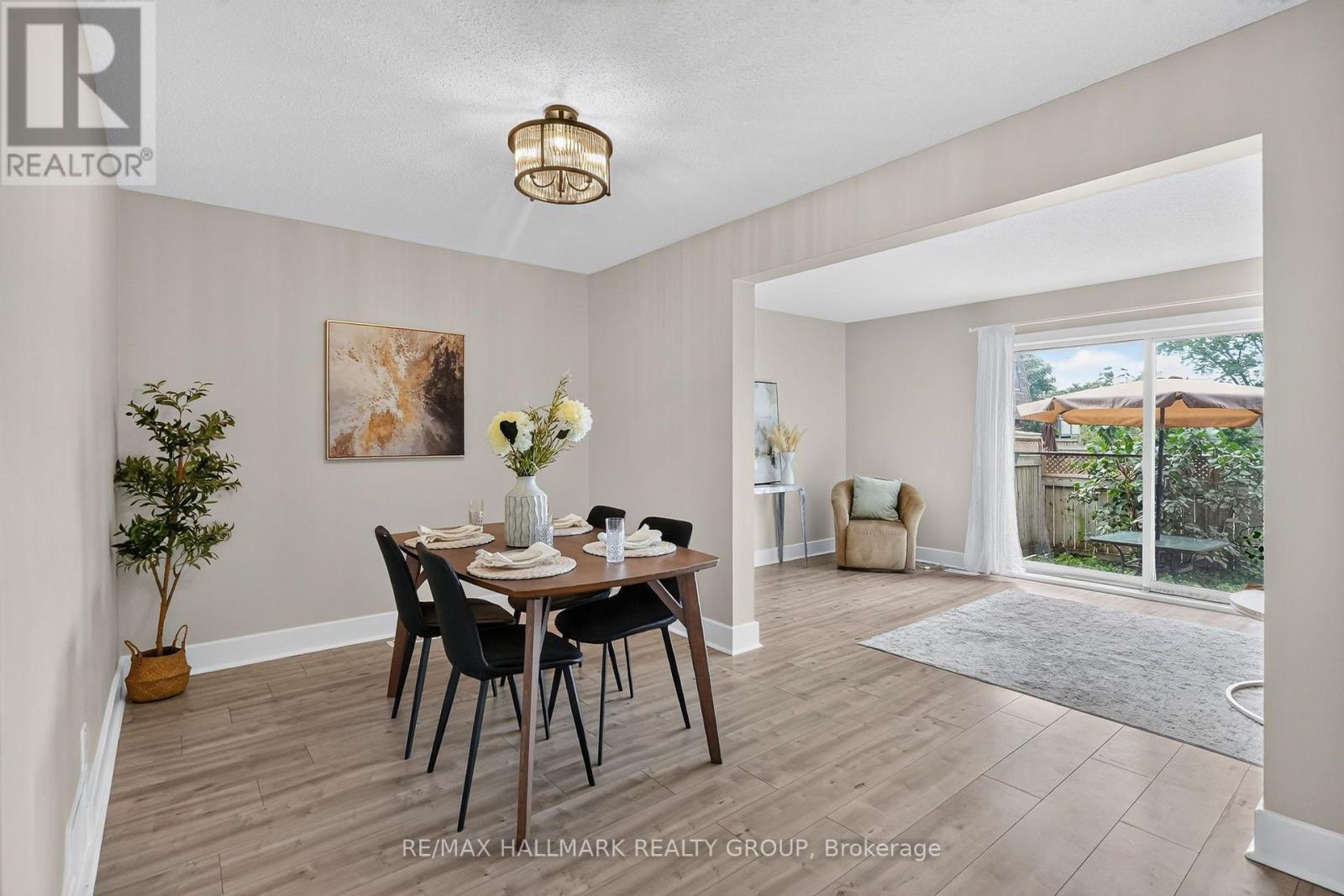 2998 Fairlea Crescent, Ottawa, ON - Indoor Photo Showing Dining Room