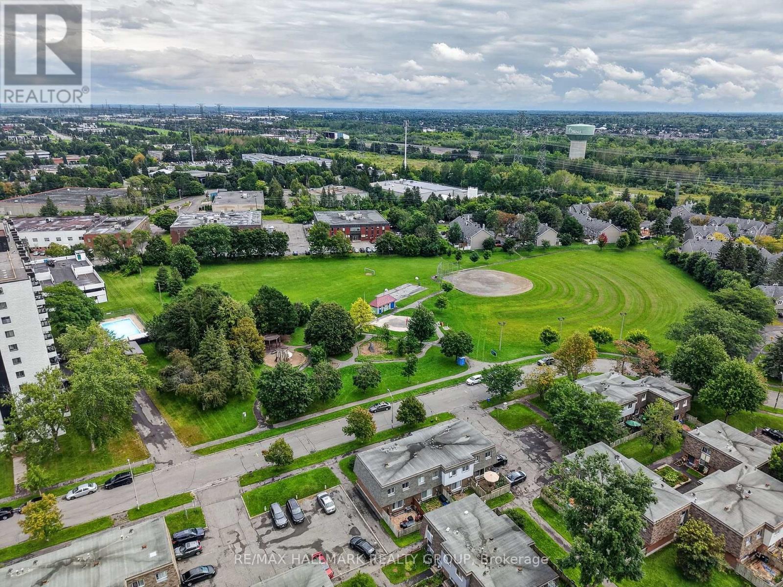 2998 Fairlea Crescent, Ottawa, ON - Outdoor With View