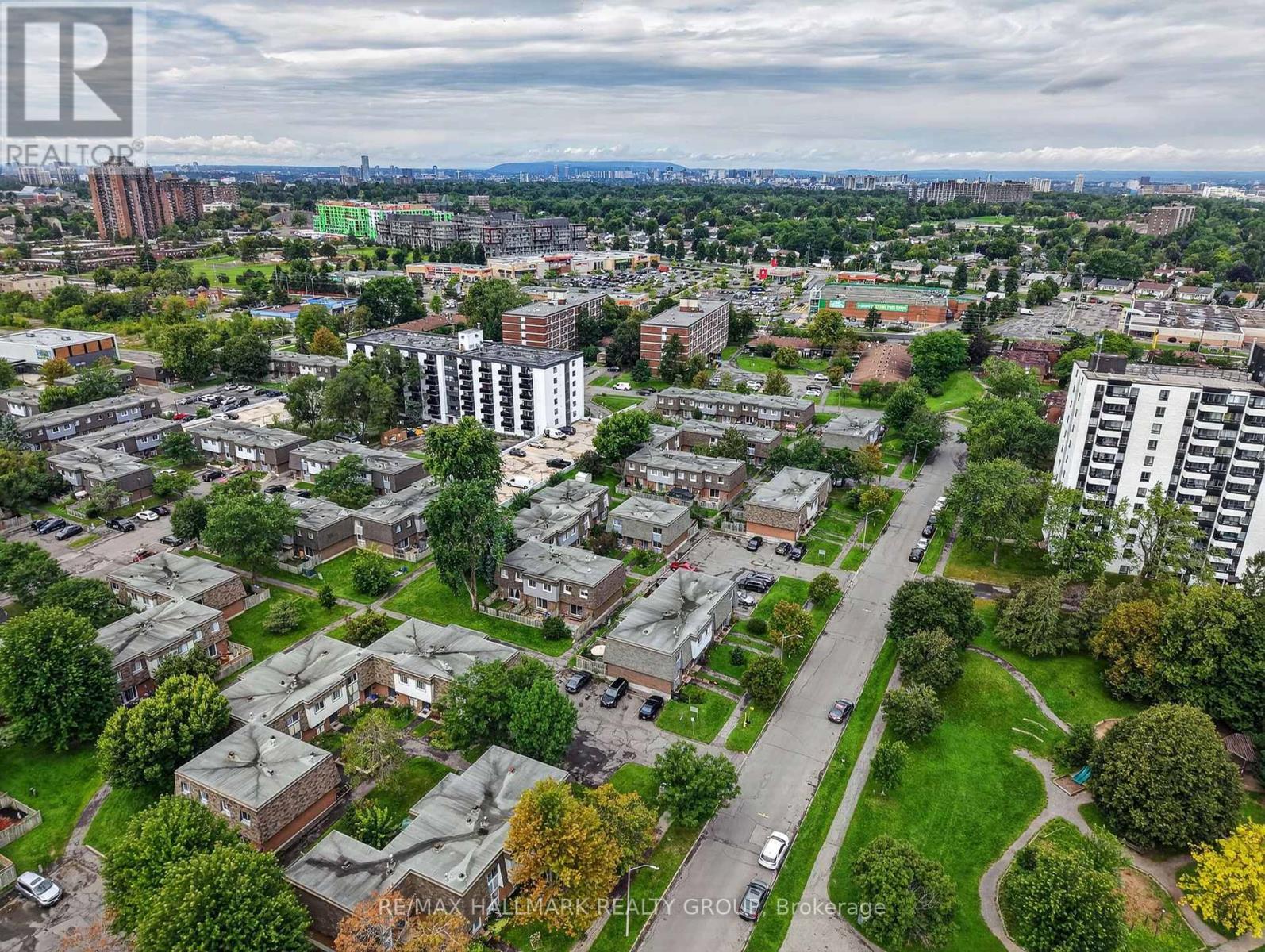 2998 Fairlea Crescent, Ottawa, ON - Outdoor With View