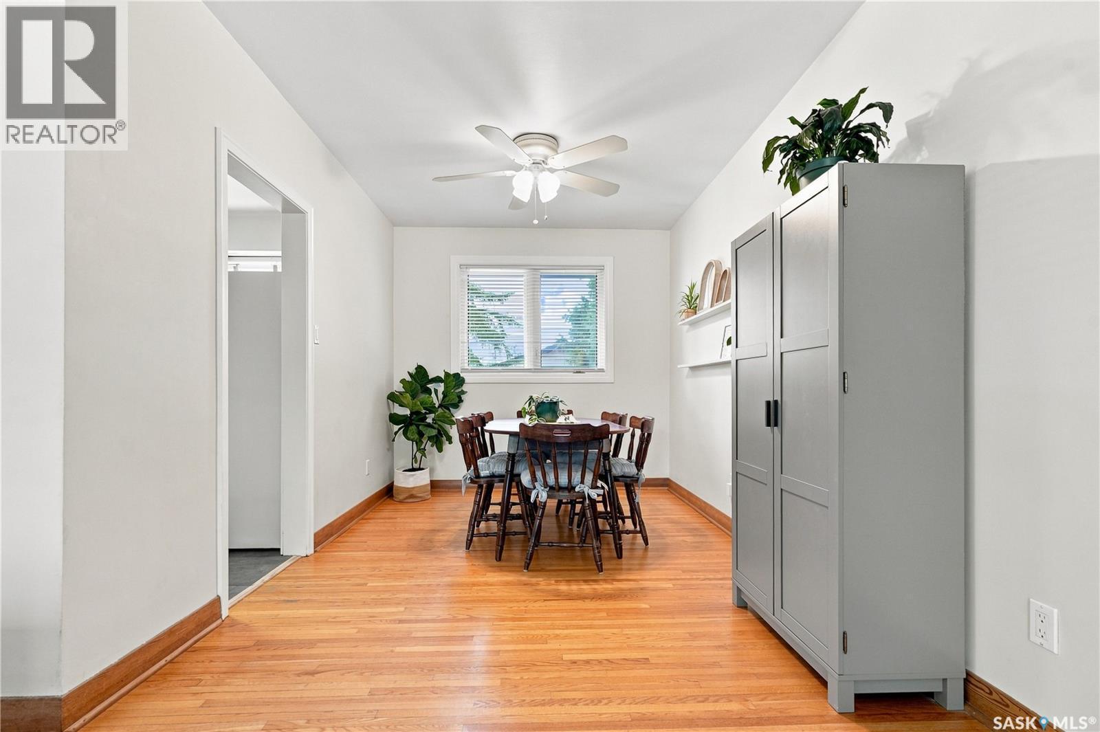 1810 Morgan Avenue, Saskatoon, SK - Indoor Photo Showing Dining Room