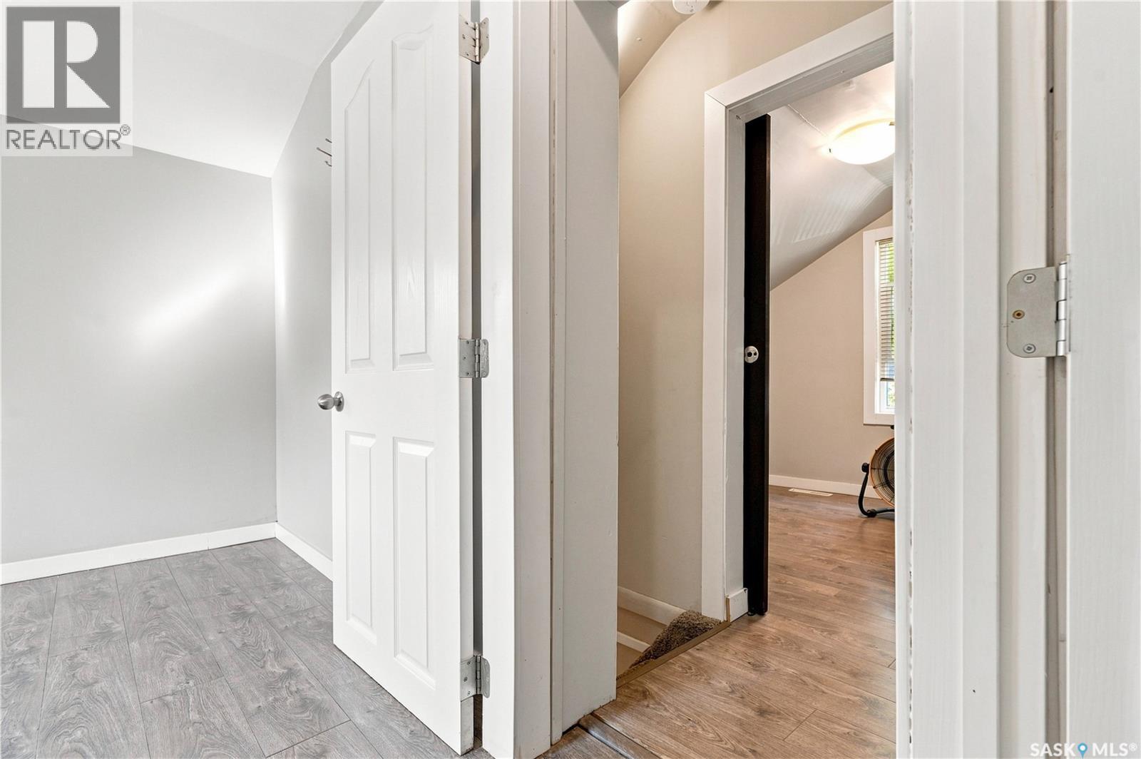 423 E Avenue S, Saskatoon, SK - Indoor Photo Showing Other Room
