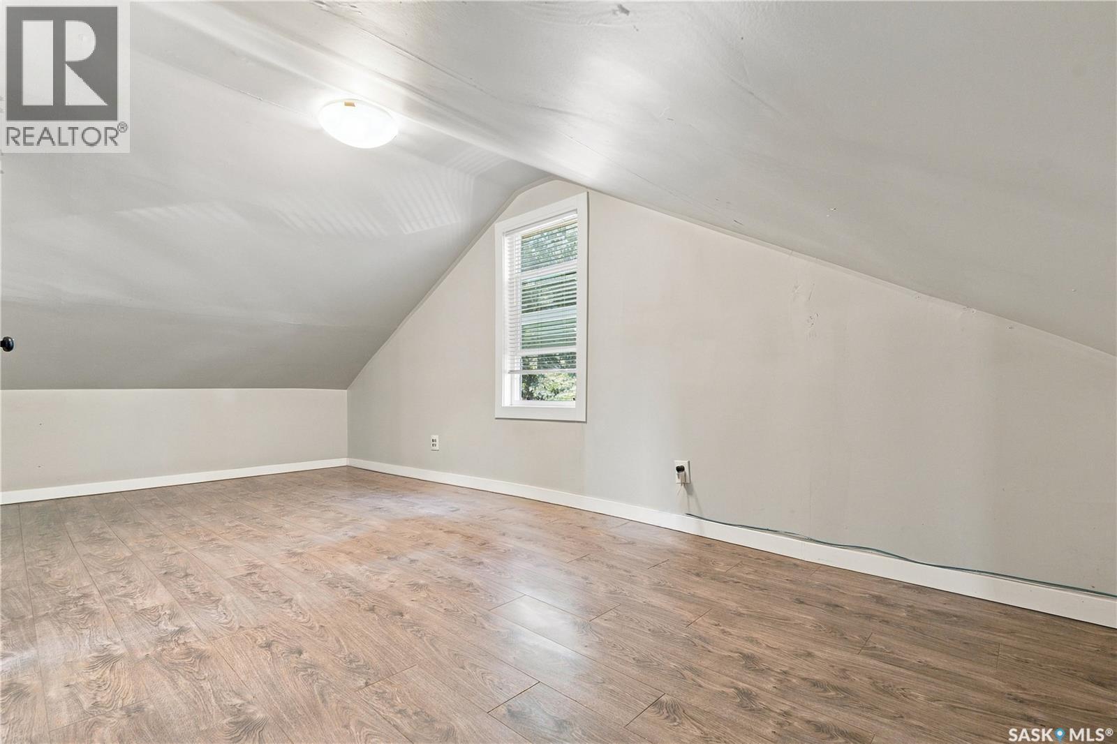 423 E Avenue S, Saskatoon, SK - Indoor Photo Showing Other Room
