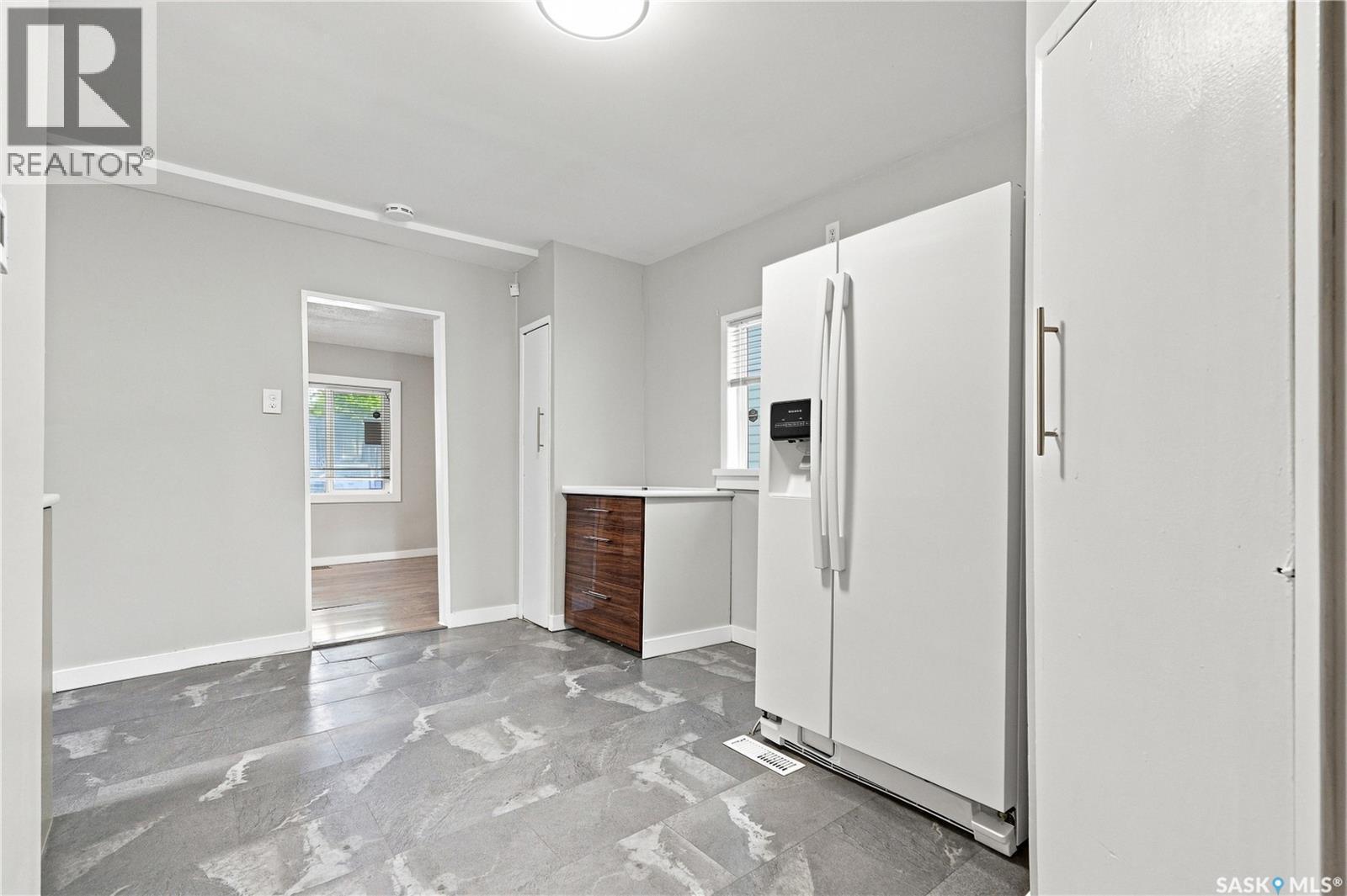 423 E Avenue S, Saskatoon, SK - Indoor Photo Showing Other Room