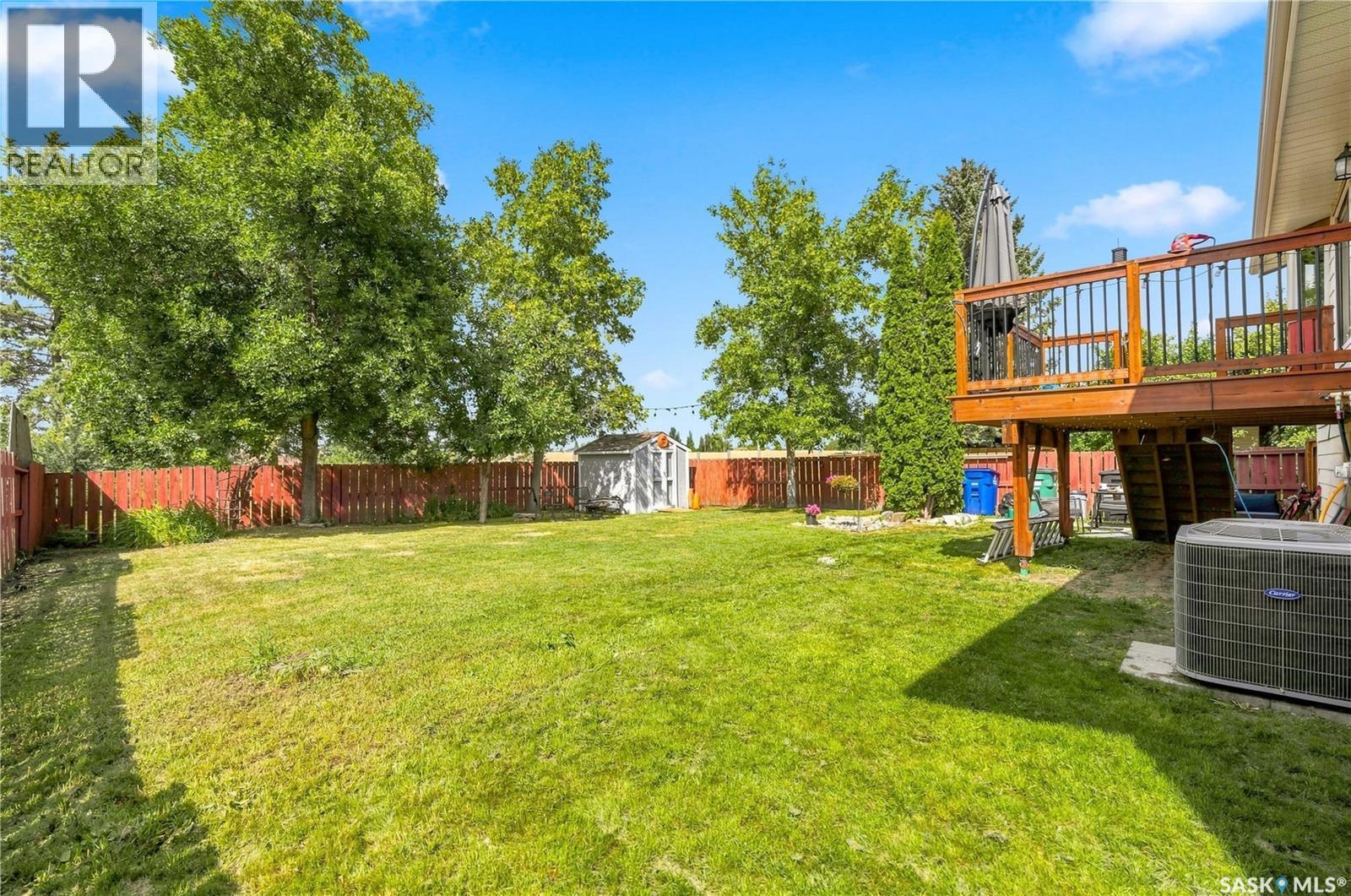 154 Delayen Crescent, Saskatoon, SK - Outdoor