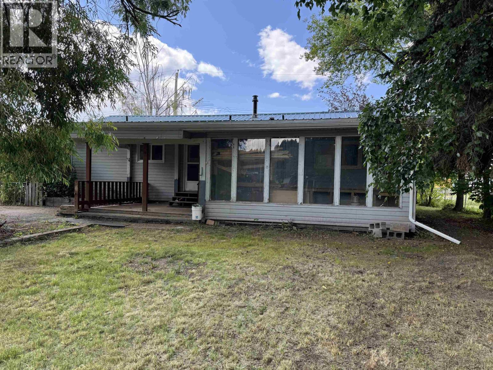 204 E 3Rd Avenue, Fort St. James, BC - Outdoor